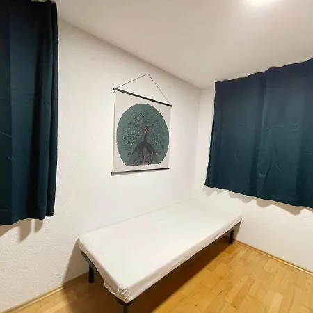 Frog's Palace 3 Apartment